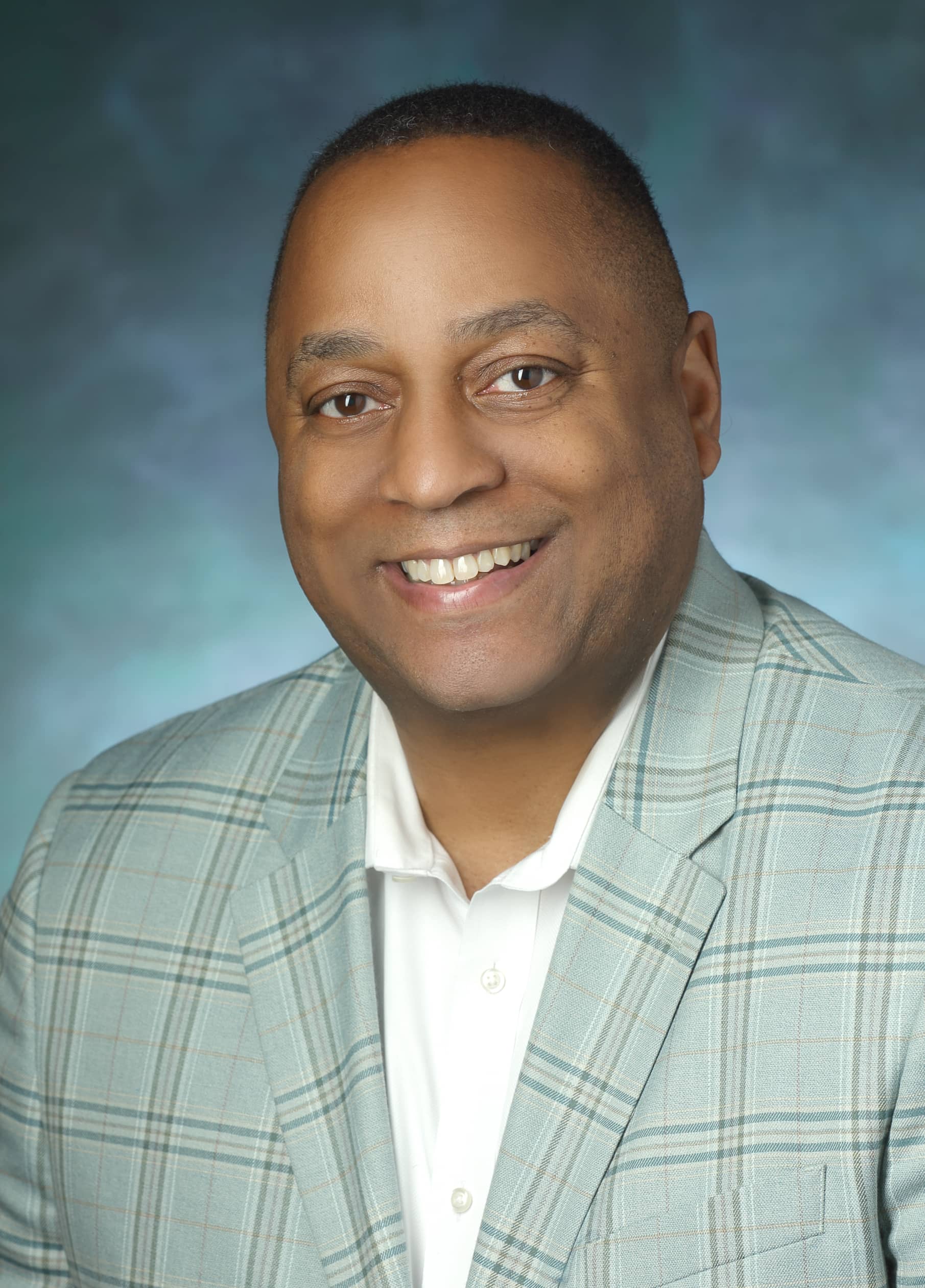 Michael Preston headshot
